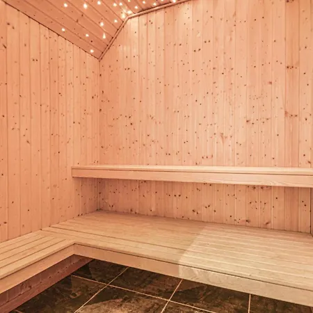 Tatil Evi In Romo With Sauna
