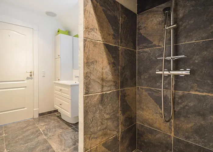 In Romo With Kitchen Toftum (Syddanmark)