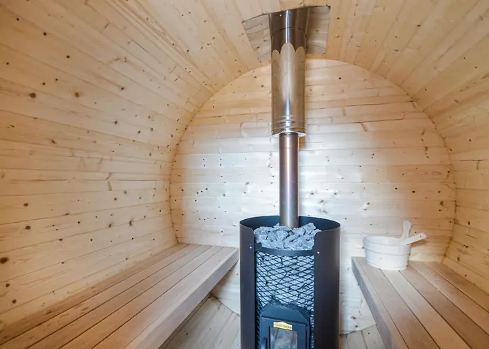 In Romo With Kitchen بيت للعطل *