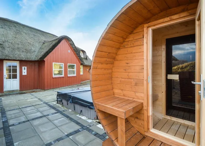 In Romo With Kitchen Holiday home Toftum (Syddanmark)